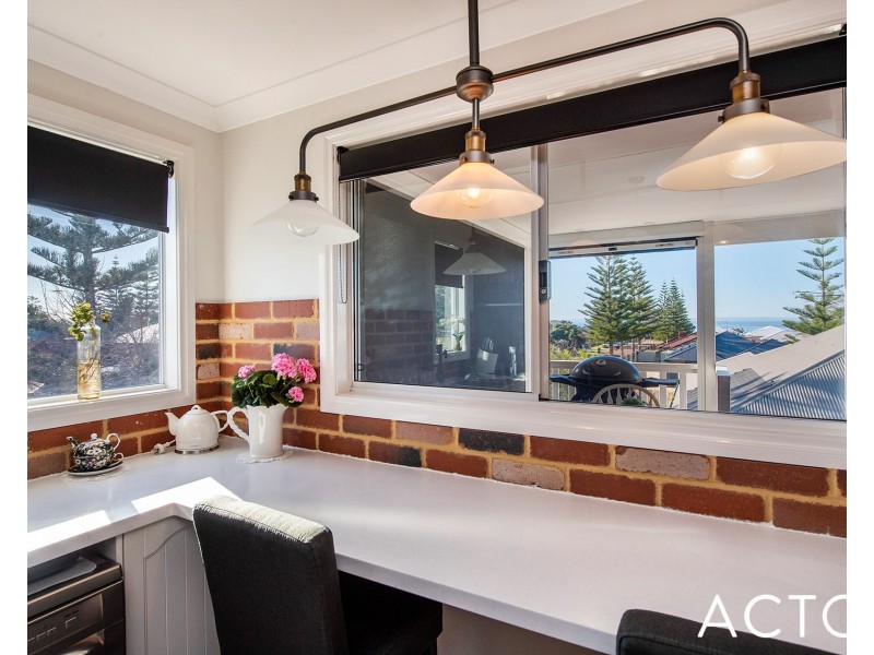20 Devonshire Retreat, Falcon WA 6210