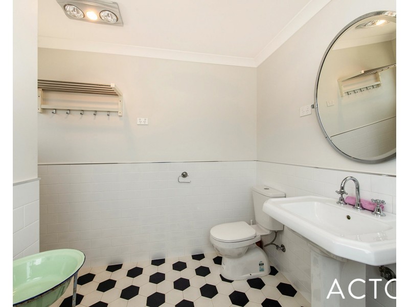 20 Devonshire Retreat, Falcon WA 6210