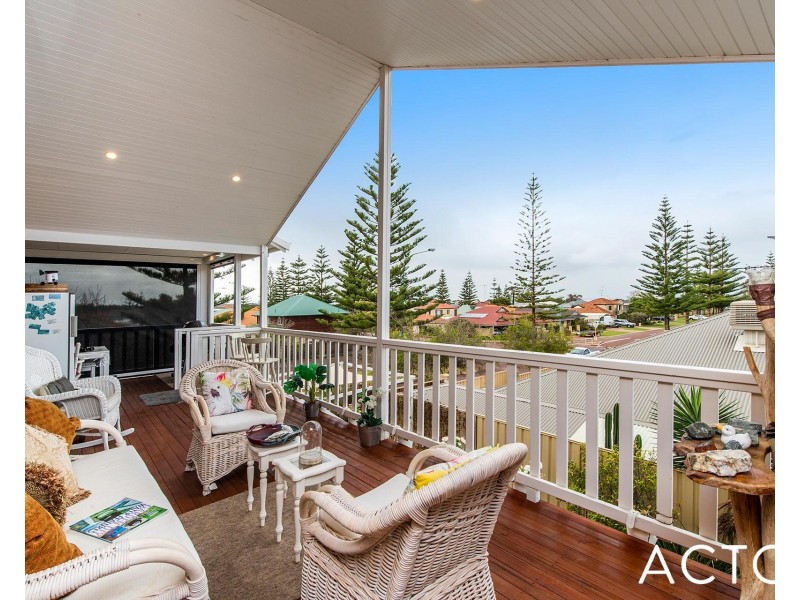20 Devonshire Retreat, Falcon WA 6210
