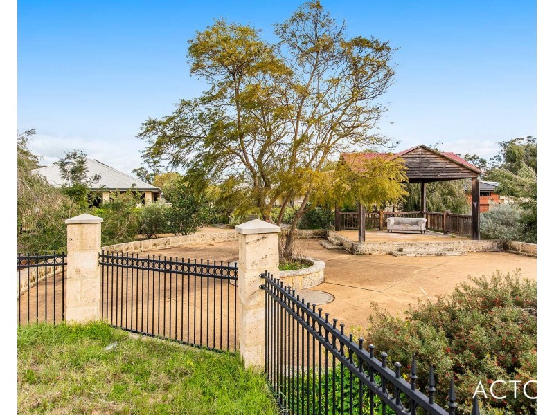 27 Coopers Mill Way, Ravenswood WA 6208