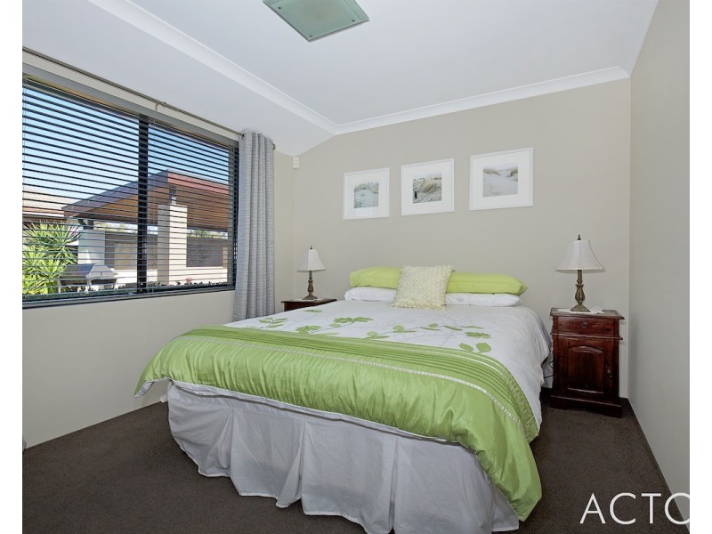 2 Bremer Way, South Yunderup WA 6208