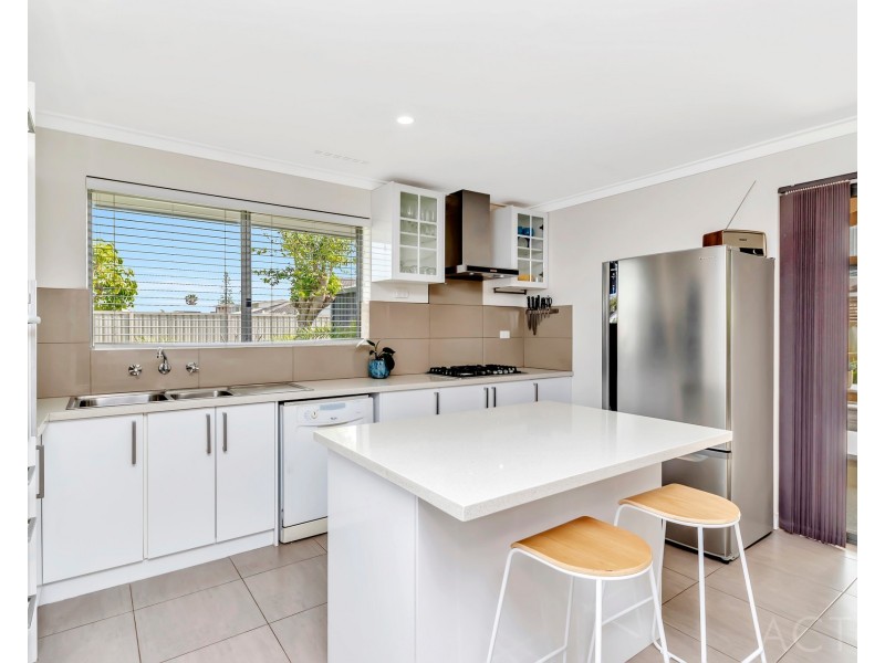 26 Clytie Road, Silver Sands WA 6210