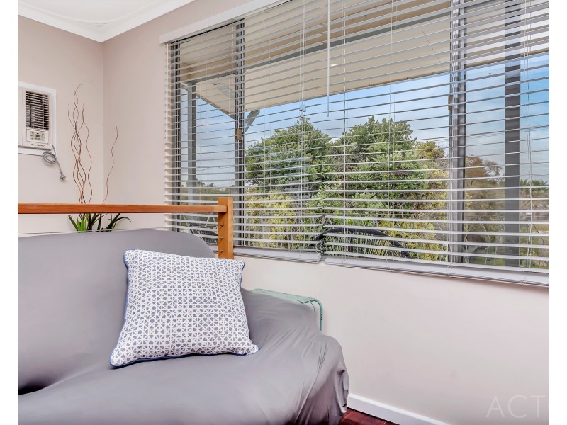 26 Clytie Road, Silver Sands WA 6210