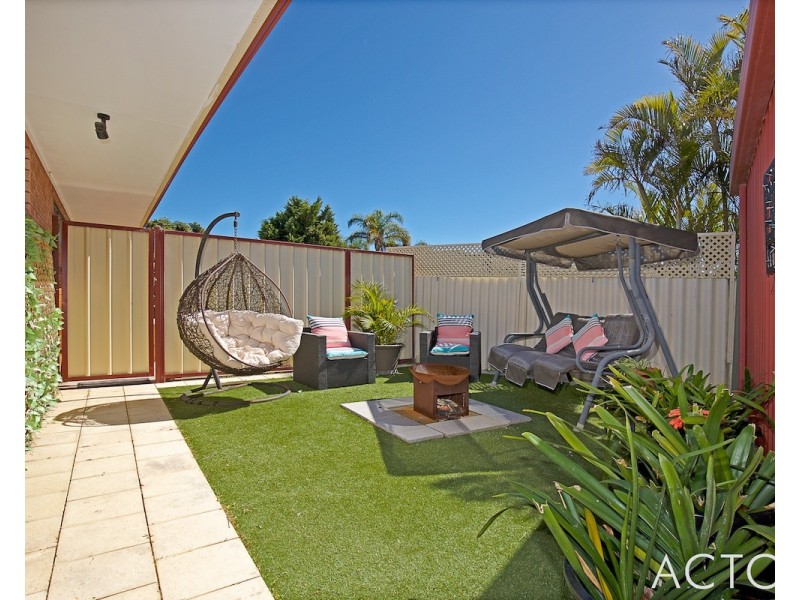 48 Mahogany Drive, Halls Head WA 6210