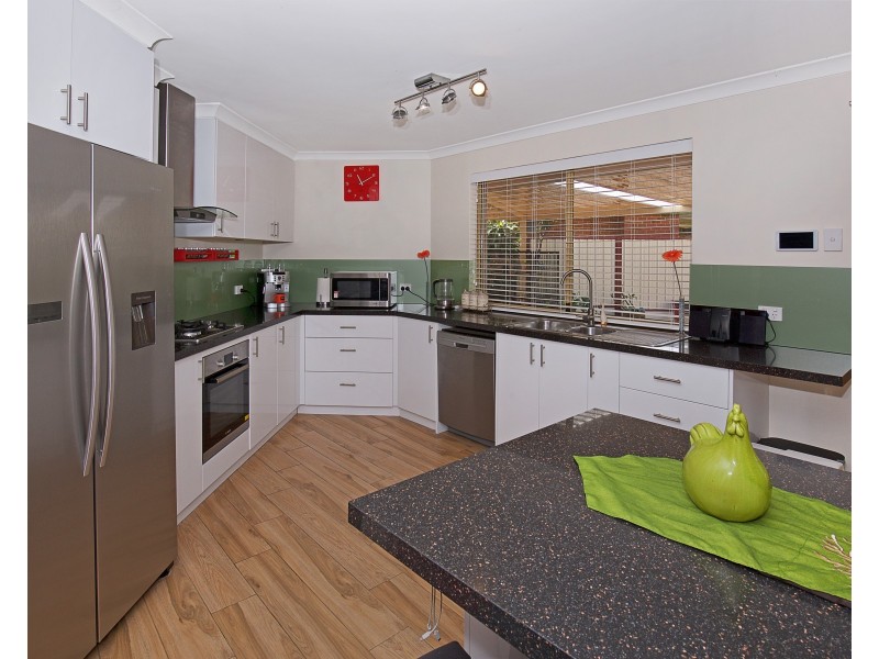 29 Phillips Way, North Yunderup WA 6208