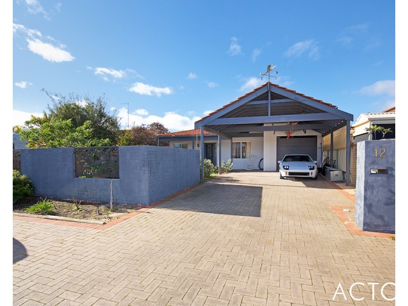 12 Foreshore Cove, South Yunderup WA 6208