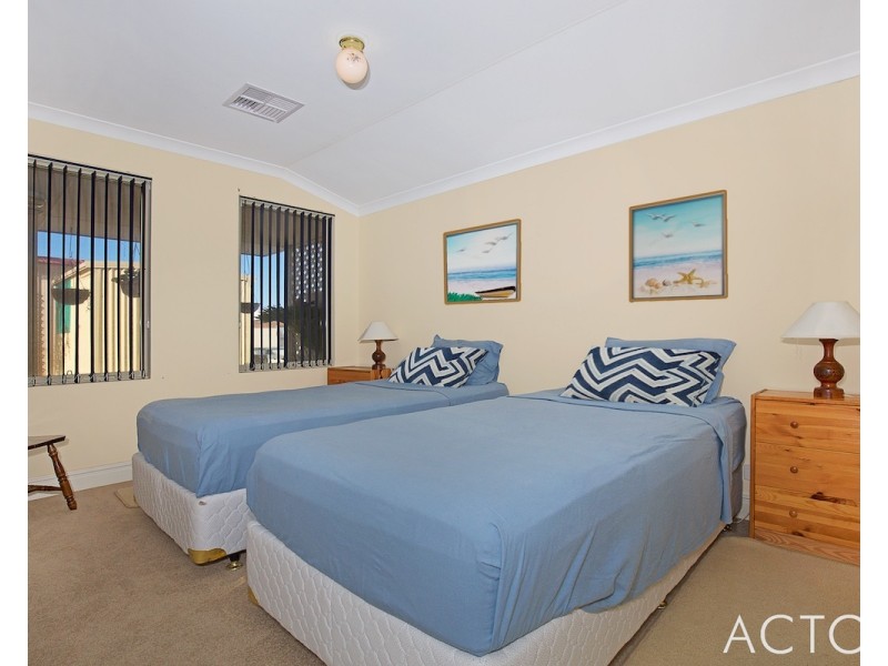 27 Moyup Way, South Yunderup WA 6208