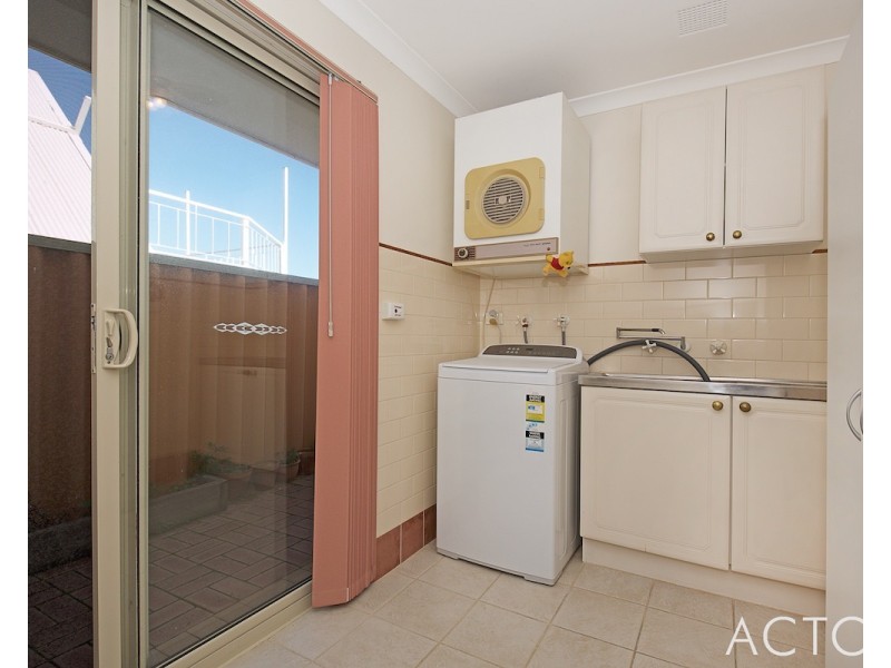 27 Moyup Way, South Yunderup WA 6208