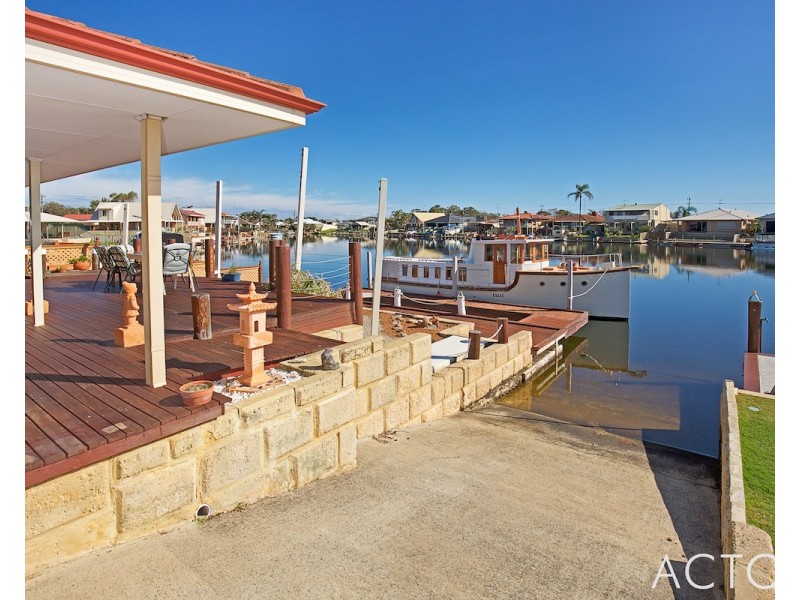 27 Moyup Way, South Yunderup WA 6208