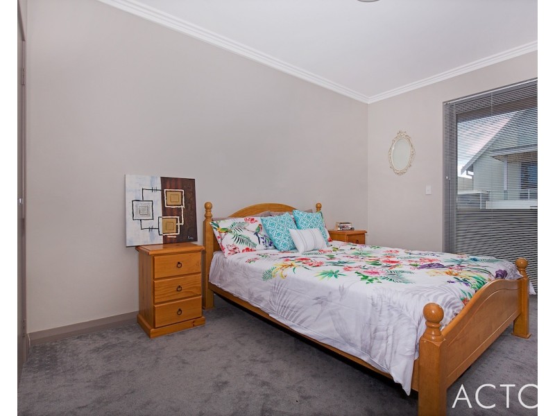 4/26 Vivaldi Drive, Mandurah WA 6210