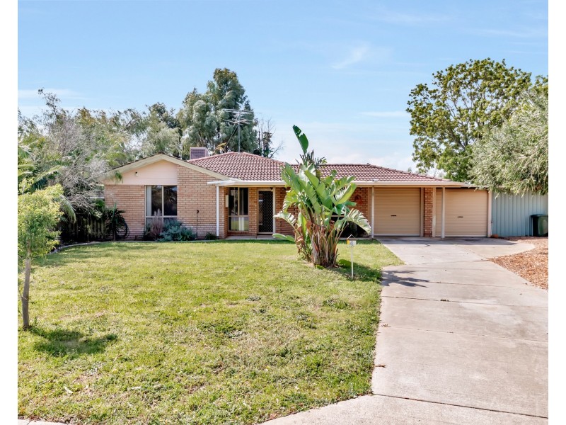 4 Lorikeet Court, Greenfields WA 6210