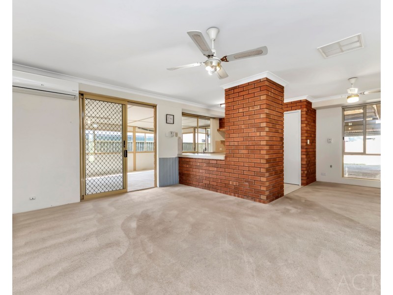 4 Lorikeet Court, Greenfields WA 6210