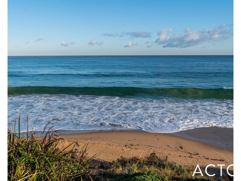 1 Cuprea View, Halls Head WA 6210