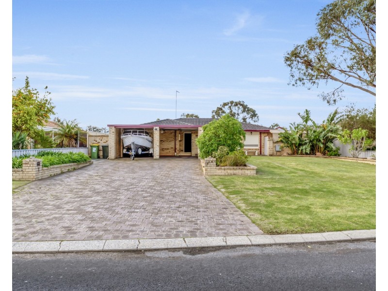 7 St Laurent Close, Greenfields WA 6210