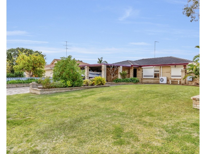 7 St Laurent Close, Greenfields WA 6210