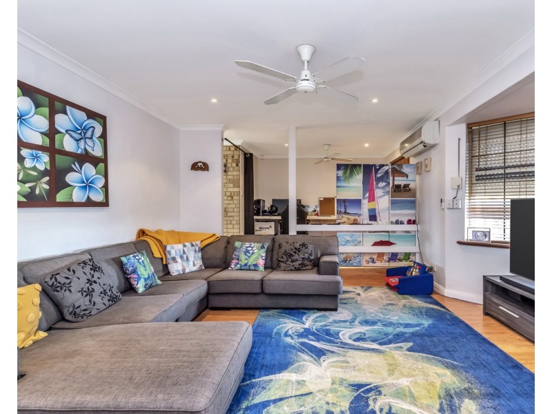 7 St Laurent Close, Greenfields WA 6210