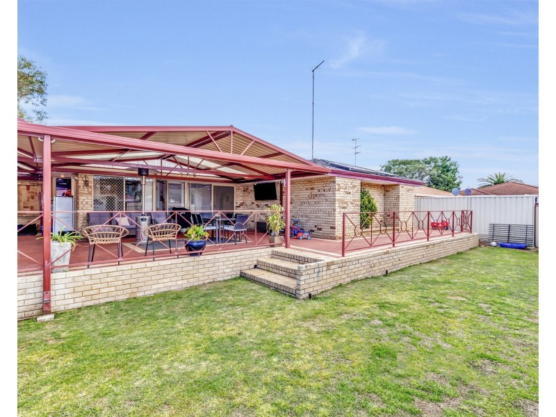 7 St Laurent Close, Greenfields WA 6210