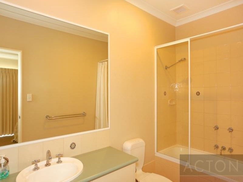 29/20 Apollo Place, Halls Head WA 6210