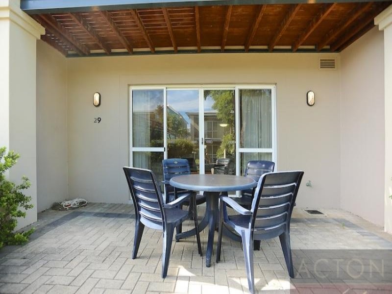 29/20 Apollo Place, Halls Head WA 6210