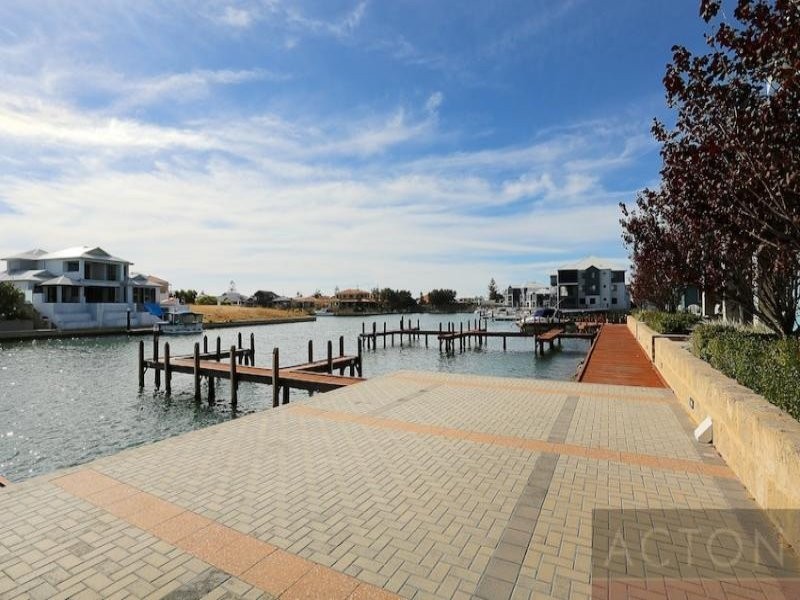 29/20 Apollo Place, Halls Head WA 6210