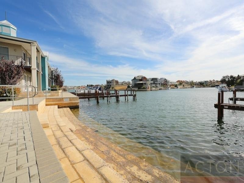 29/20 Apollo Place, Halls Head WA 6210