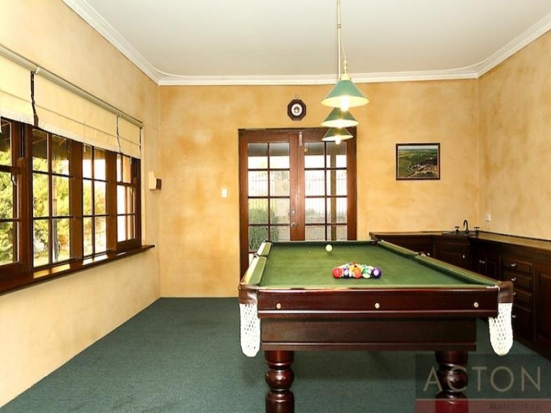 6 White Hill Road, Bouvard WA 6211