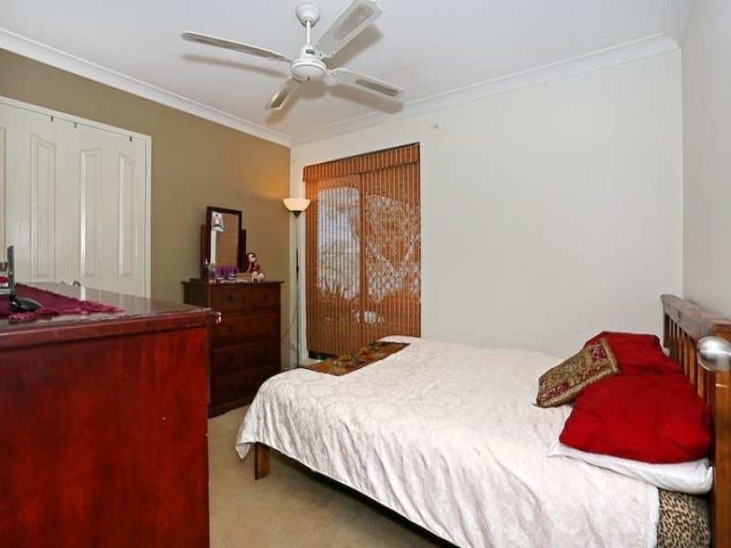 4 Yelta Street, Greenfields WA 6210