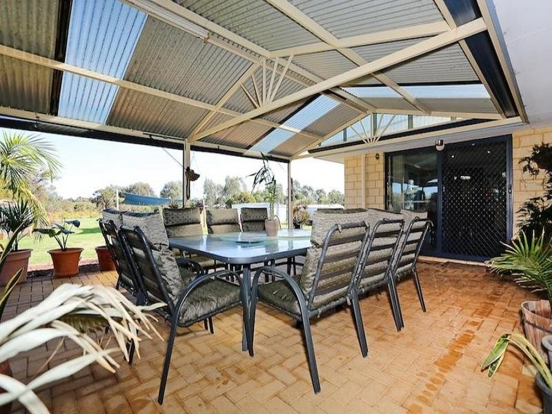 507 Dunkerton Rd, Barragup WA 6209