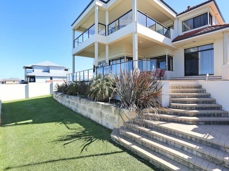 25 Captain Court, Mandurah WA 6210