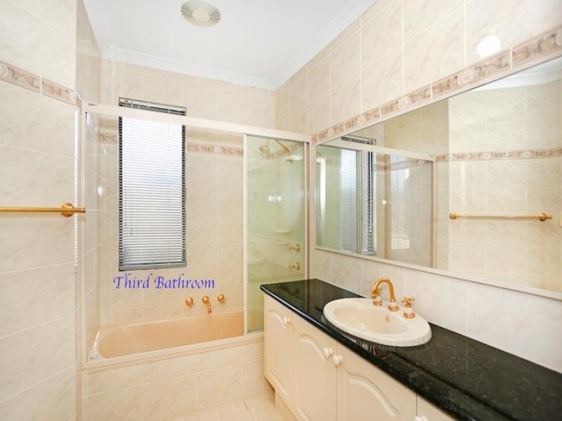 25 Captain Court, Mandurah WA 6210