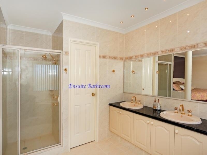 25 Captain Court, Mandurah WA 6210