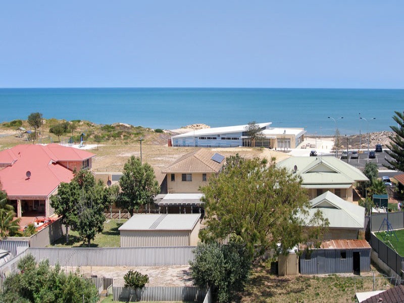 33 Orestes Street, San Remo WA 6210