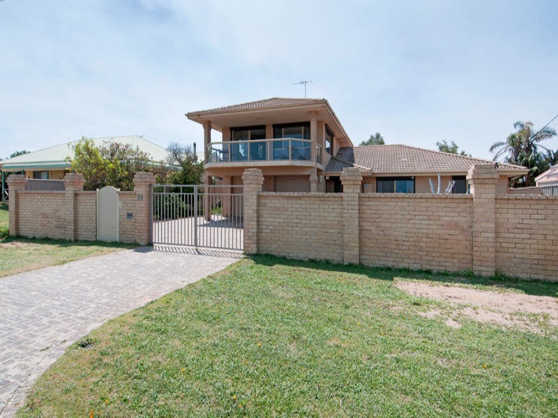 33 Orestes Street, San Remo WA 6210