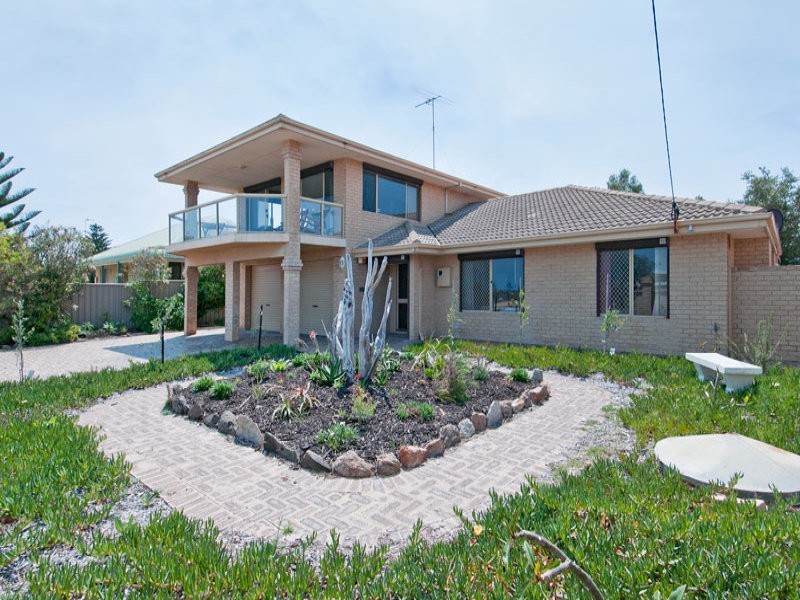 33 Orestes Street, San Remo WA 6210