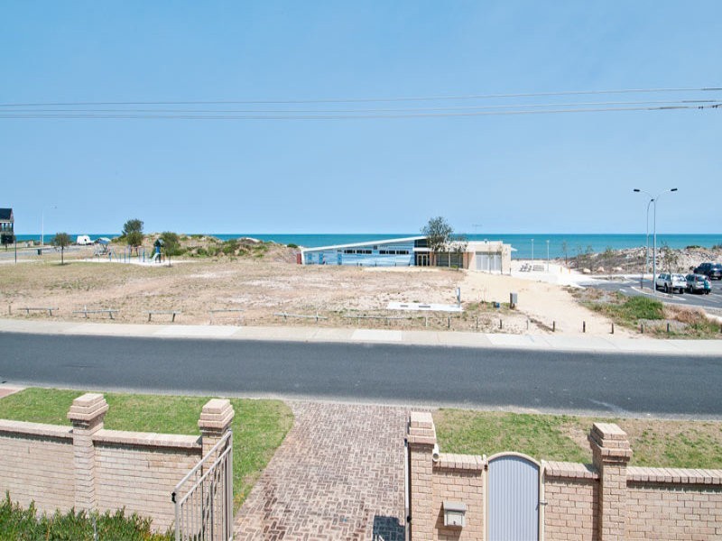 33 Orestes Street, San Remo WA 6210