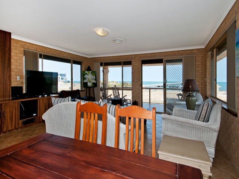 33 Orestes Street, San Remo WA 6210