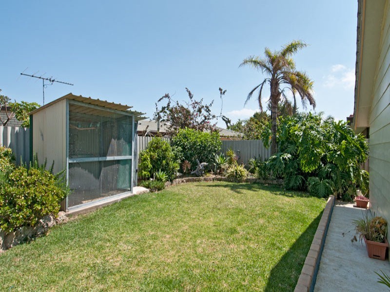 23 Elmore Way, Dudley Park WA 6210