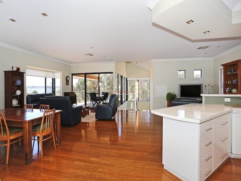 67 Wildwood Hill, Dawesville WA 6211