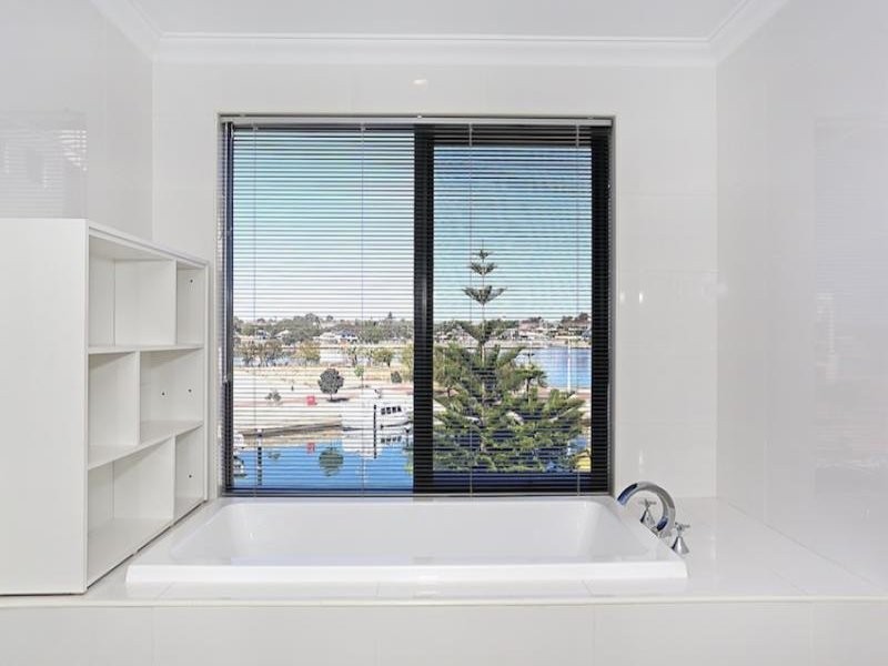 15B Veneto Lane, Mandurah WA 6210