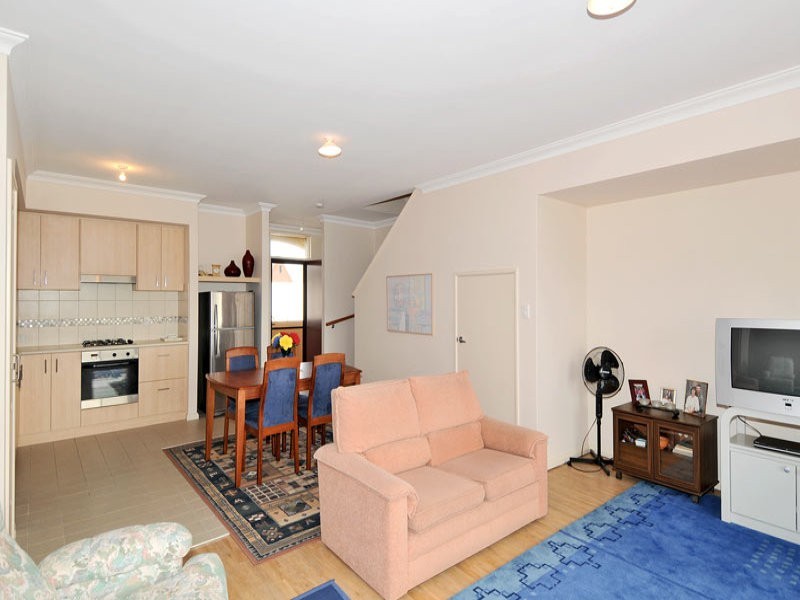 15/19 San Marco Quays, Halls Head WA 6210