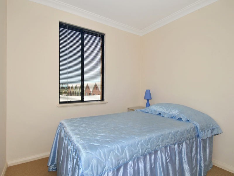 15/19 San Marco Quays, Halls Head WA 6210