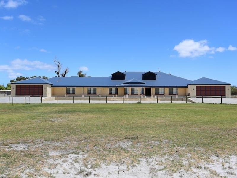 113 Serene Place, Barragup WA 6209