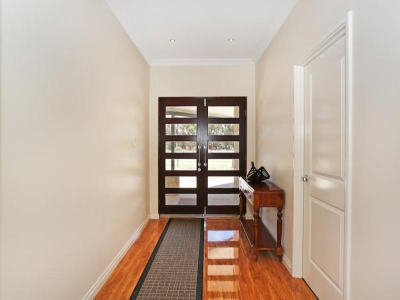 113 Serene Place, Barragup WA 6209