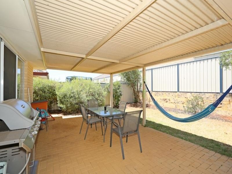 96 Meadow Springs Drive, Meadow Springs WA 6210