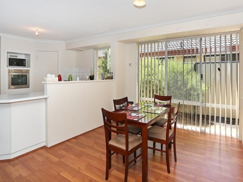 96 Meadow Springs Drive, Meadow Springs WA 6210