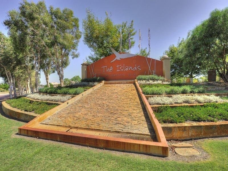 34 Arcadia Close, Dudley Park WA 6210