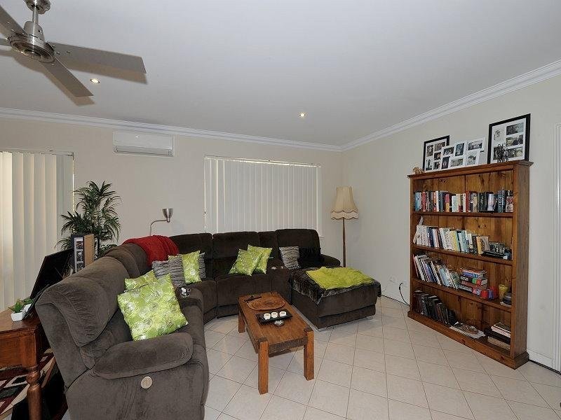 60 Silverton Crescent, Erskine WA 6210