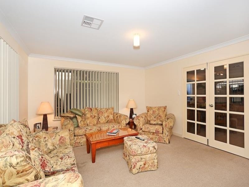 7 Fireglow Vista, Erskine WA 6210