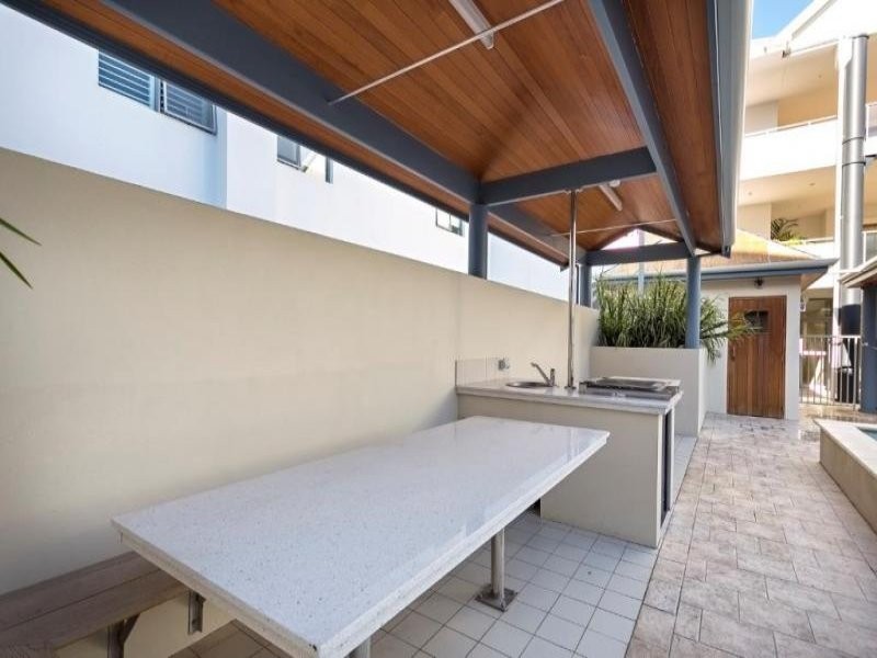 13/1 Breakwater Parade, Mandurah WA 6210
