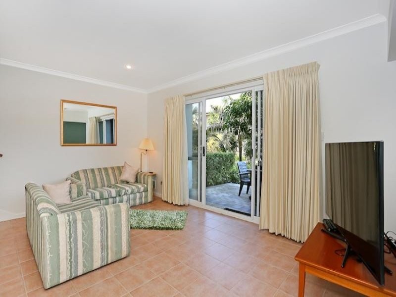 30/20 Apollo Place, Halls Head WA 6210